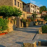 Sithonian Sunset Luxury 3* نيكيتي