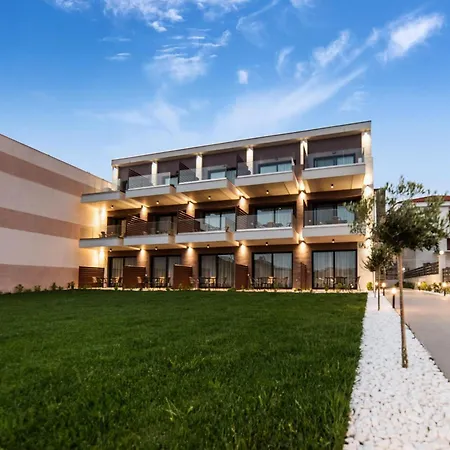 Sithonian Sunset Luxury Apartments 3*