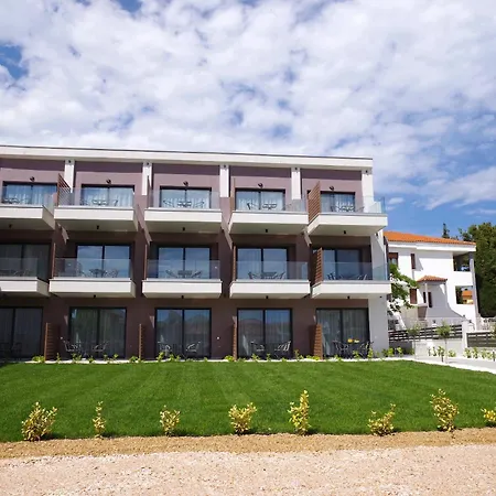 Sithonian Sunset Luxury Aparthotel 3*