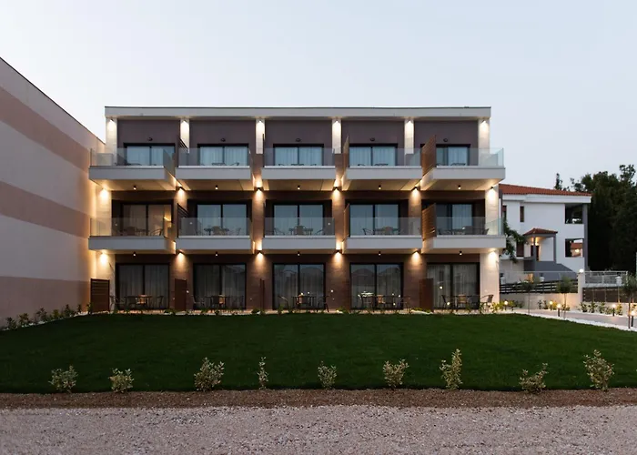 Sithonian Sunset Luxury Apartments 3* 니키티
